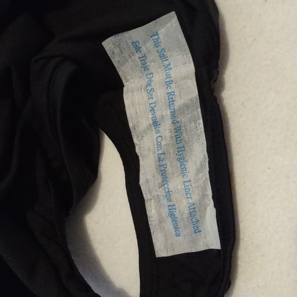 New Classic Style One Piece Size S - Picture 9 of 11